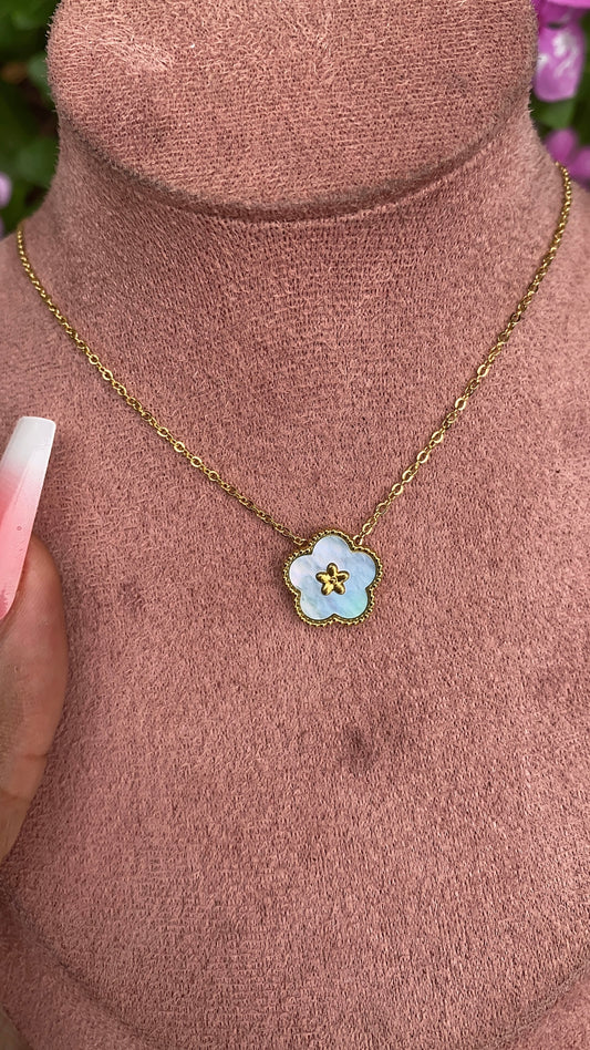 FLORES Necklace