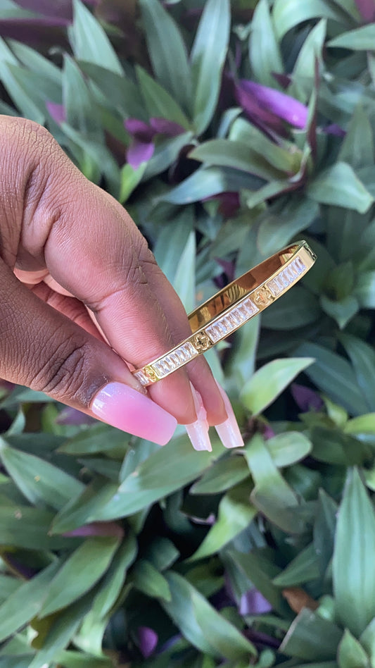 CRYSTAL CARTER Bangle