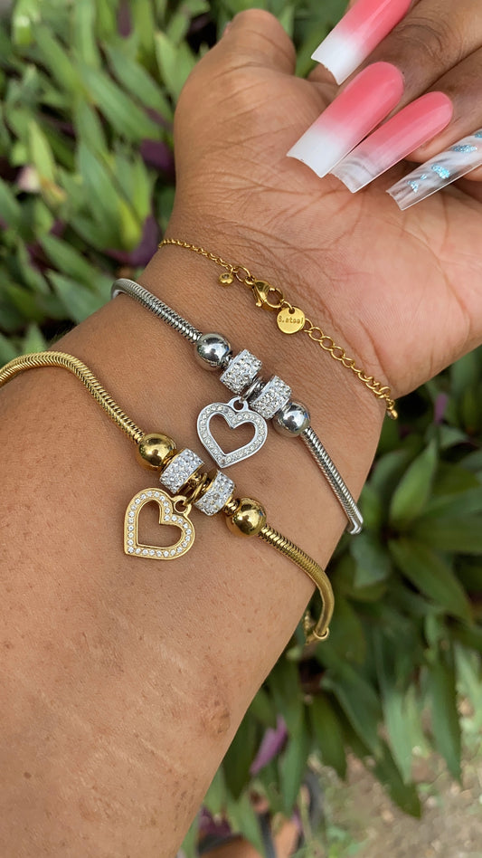 Corazon Charm