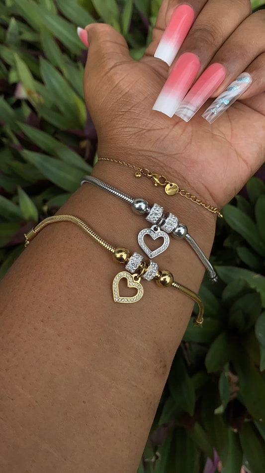 Corazon Charm