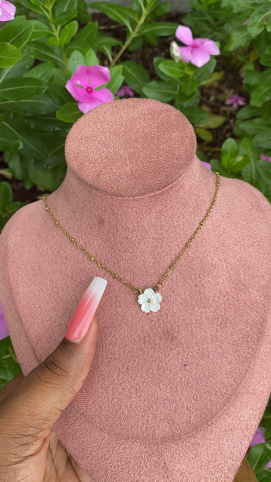DAINTY FLOR Necklace