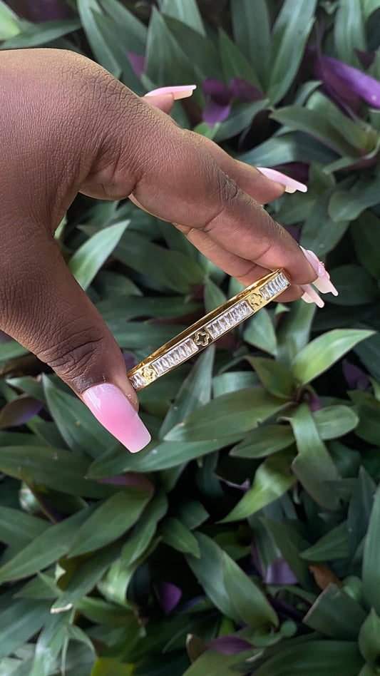 CRYSTAL CARTER Bangle