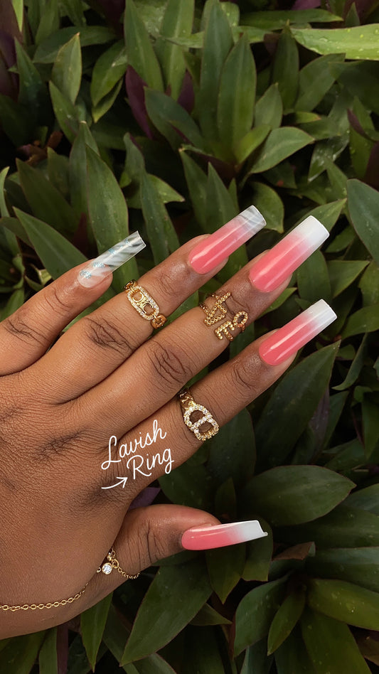 Lavish Ring