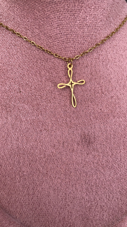 Dainty Cross