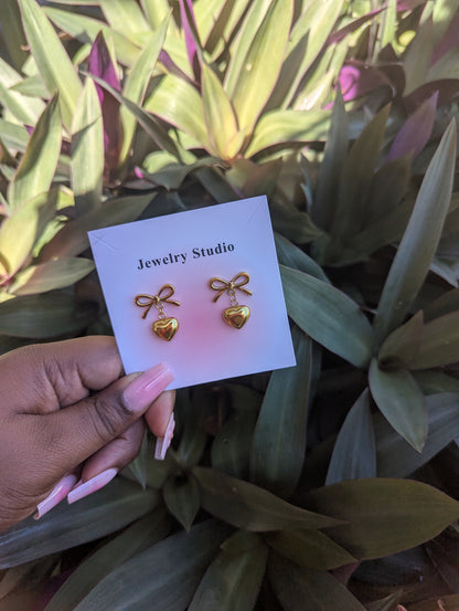 BOW Studs