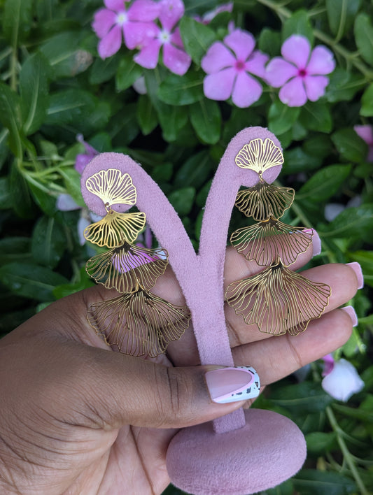 Petal Kiss