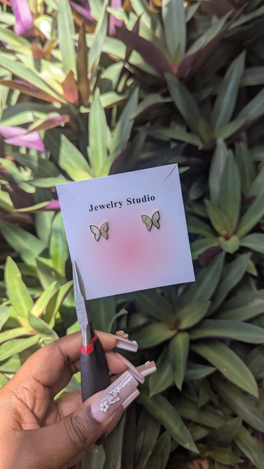 YENNIFER Studs