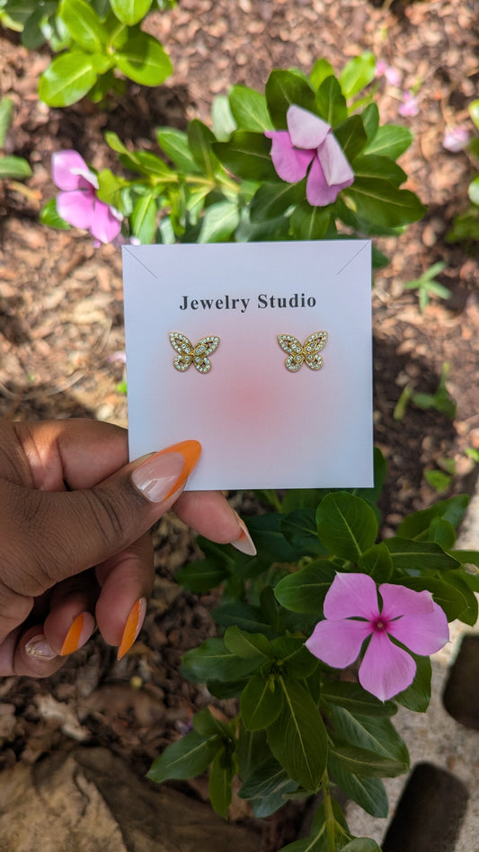 SOLEIL Studs